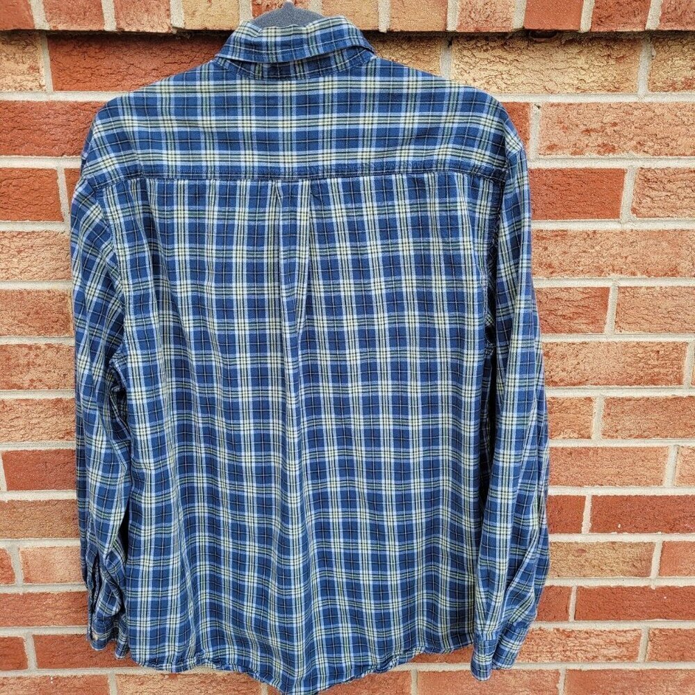 Carhartt Button Down Shirt Men's Size Large 100% Cotton Blue Plaid - Picture 2 of 5